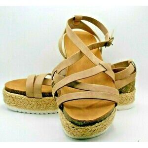 Soda Tan Espadrille Platform Sandals Women'a size 10 New Strappy Chunky